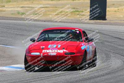 media/Jun-02-2024-CalClub SCCA (Sun) [[05fc656a50]]/Group 3/Race/